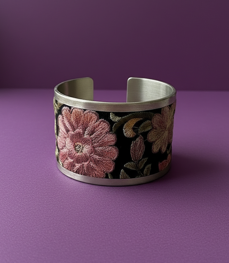 Embroidered Elegance Cuff - Black