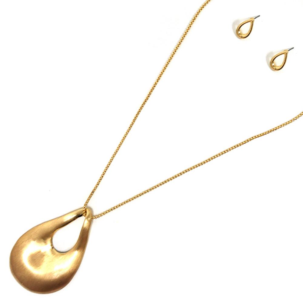 Teardrop Pendant Necklace Set