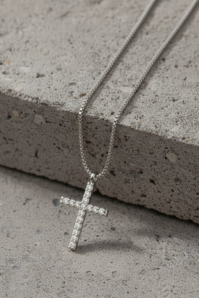 Cross Pendant Chain Necklace