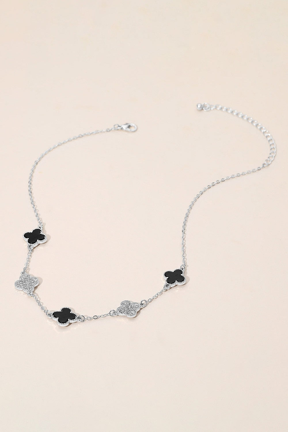 Clover Rhinestone Link Necklace - Sil/Blk