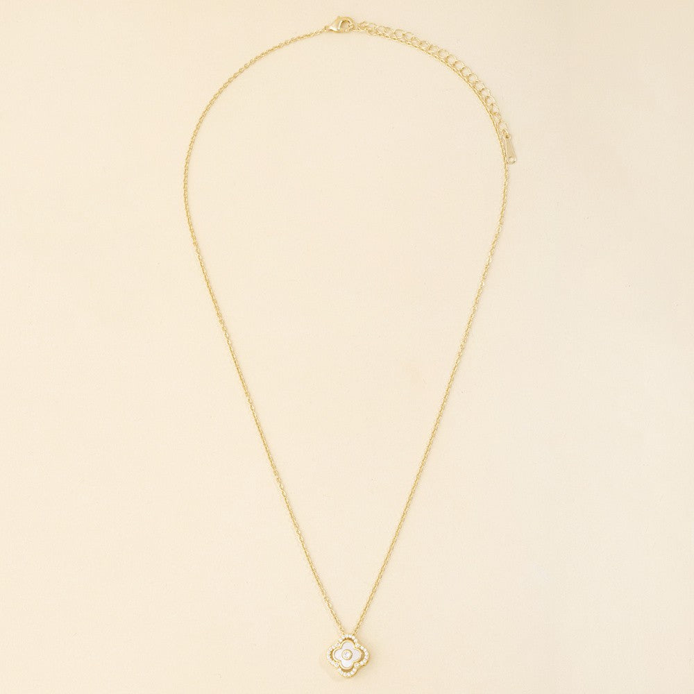 Mother Of Pearl Clover Pendant Necklace - Gold