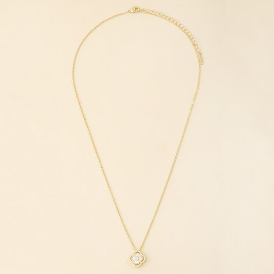 Mother Of Pearl Clover Pendant Necklace - Gold