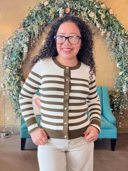 Casual Charm Cardigan - Ivory/Olive
