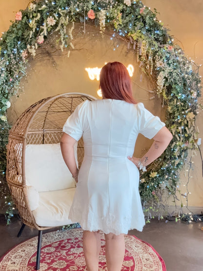 Picture Perfect Lace Mini - White