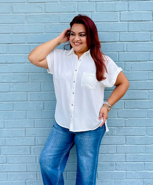 Catch Airflow with Gali Top- White