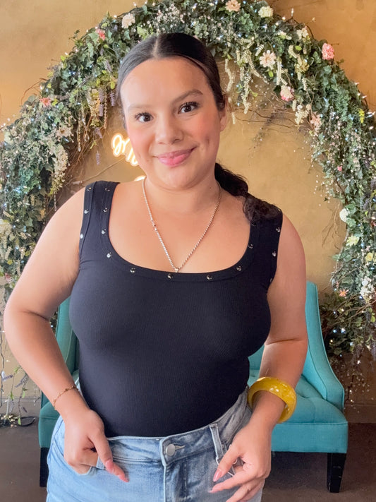 Subtle Stud Tank