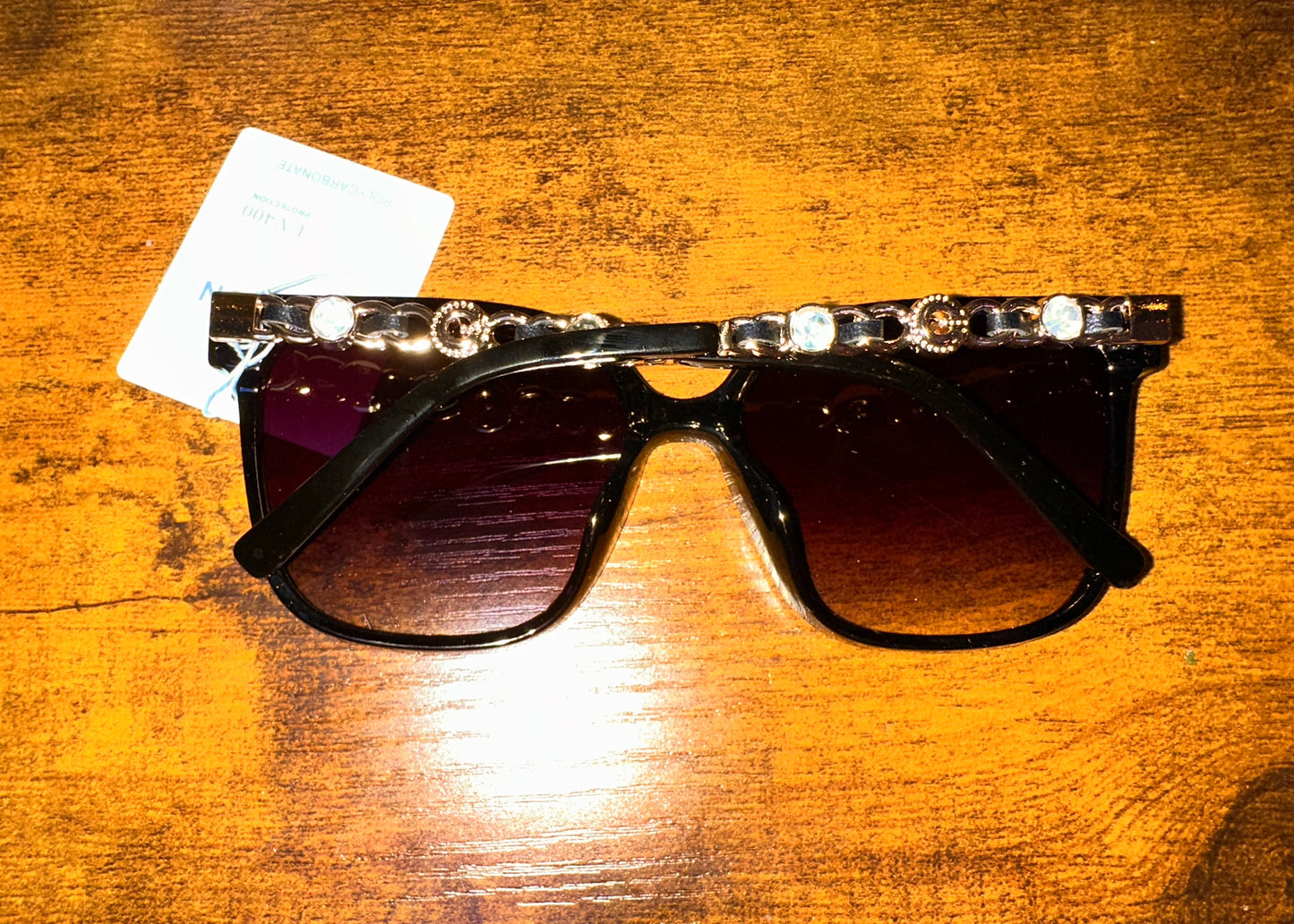Modern Wayfarer Sunglasses - Black