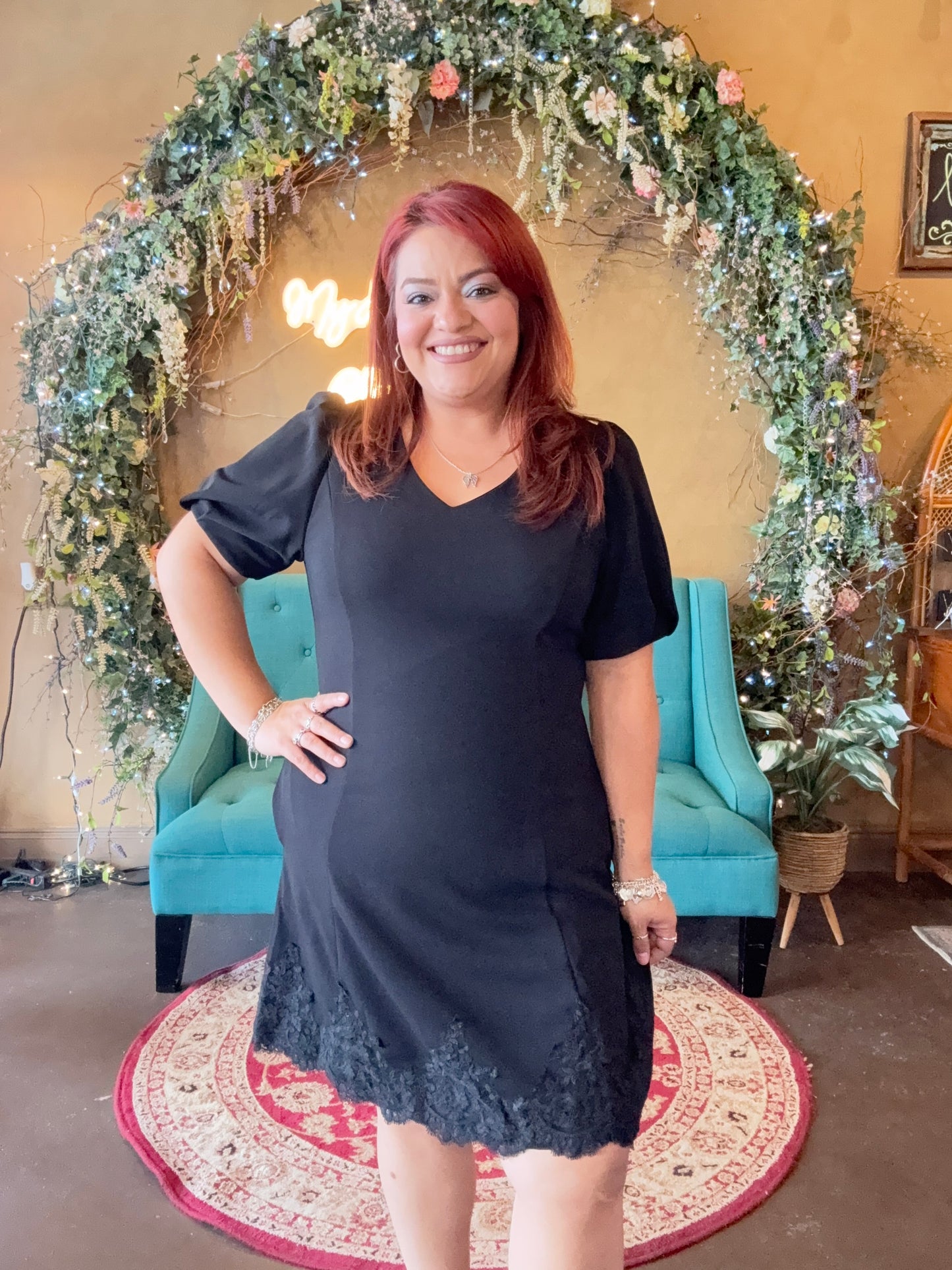 Picture Perfect Lace Mini - Black