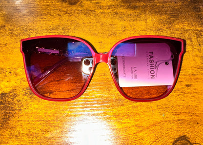 Modern Wayfarer Sunglasses - Wine