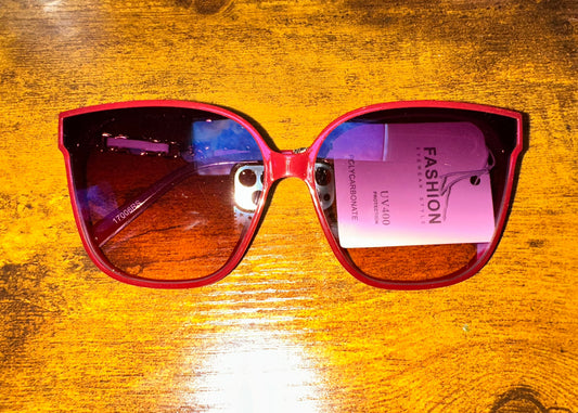 Modern Wayfarer Sunglasses - Wine