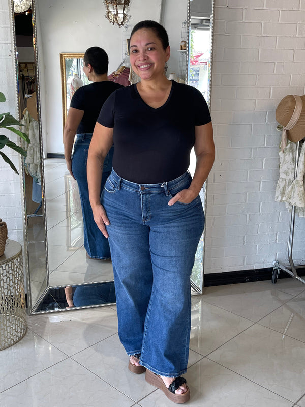 Jessica Classic Denim - Medium Wash