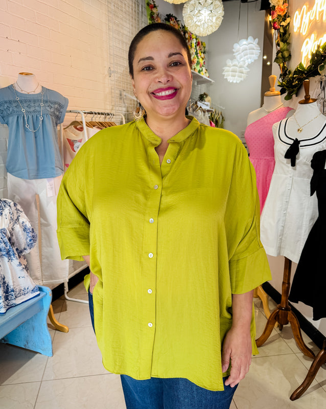 Effortlessly Chic Blouse - Green